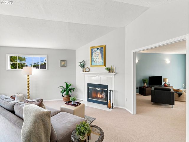 7215 Sw 8TH Ave, Portland, OR 97219