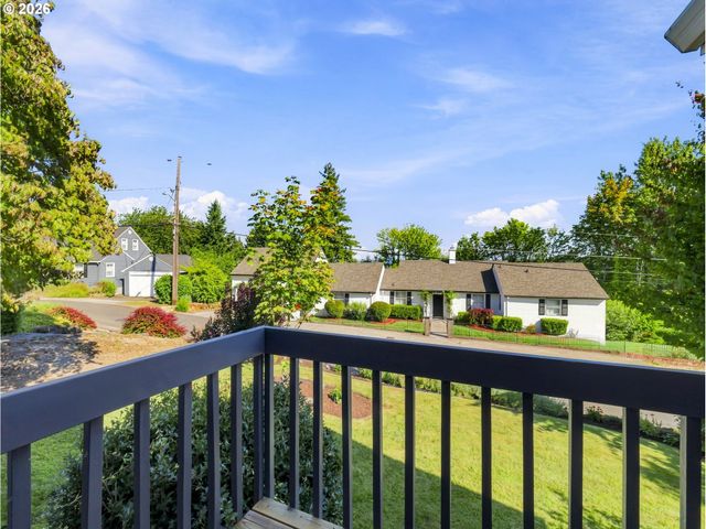 7215 Sw 8TH Ave, Portland, OR 97219