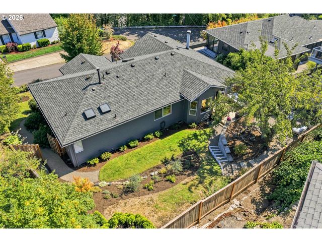 7215 Sw 8TH Ave, Portland, OR 97219