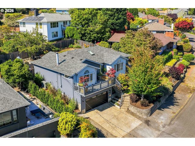 7215 Sw 8TH Ave, Portland, OR 97219