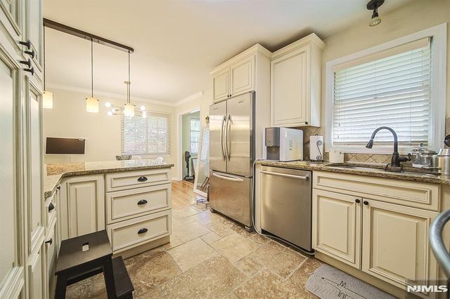 181 Crescent Street, Closter, NJ 07624