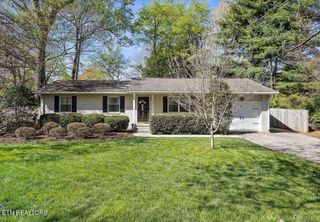 7005 Nubbin Ridge Drive, Knoxville, TN 37919