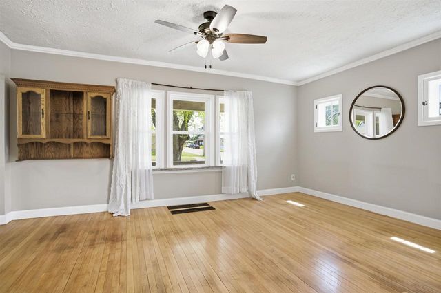 601 Vine Street, Wisconsin Dells, WI 53965