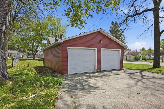 601 Vine Street, Wisconsin Dells, WI 53965