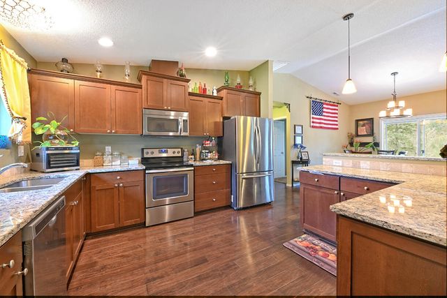 28981 Hwy 62, Trail, OR 97541