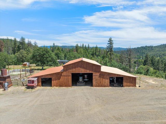 28981 Hwy 62, Trail, OR 97541