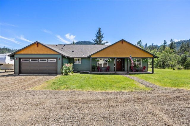 28981 Hwy 62, Trail, OR 97541