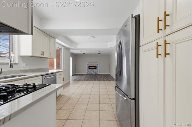 38628 FAIRFIELD Drive, Sterling Heights, MI 48310