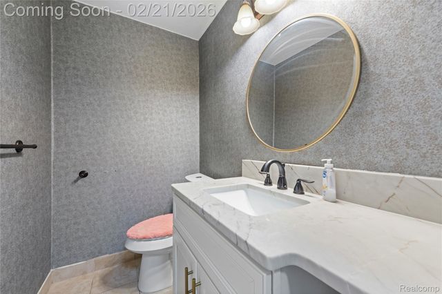 38628 FAIRFIELD Drive, Sterling Heights, MI 48310