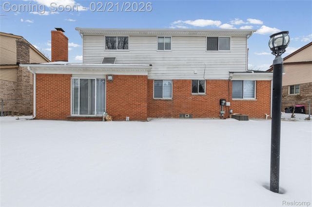 38628 FAIRFIELD Drive, Sterling Heights, MI 48310