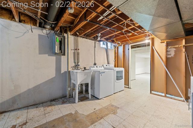 38628 FAIRFIELD Drive, Sterling Heights, MI 48310