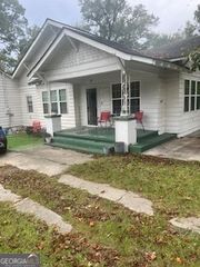 606 Edenfield Avenue, Millen, GA 30442