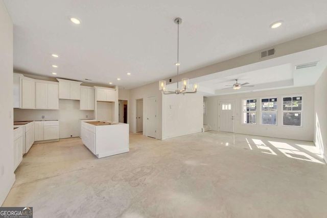 312 Hillcrest Lane, Canton, GA 30115