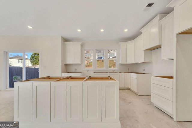 312 Hillcrest Lane, Canton, GA 30115