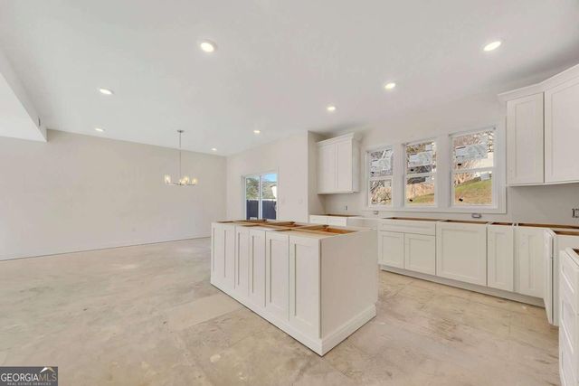 312 Hillcrest Lane, Canton, GA 30115