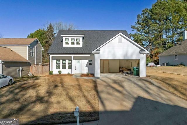 312 Hillcrest Lane, Canton, GA 30115