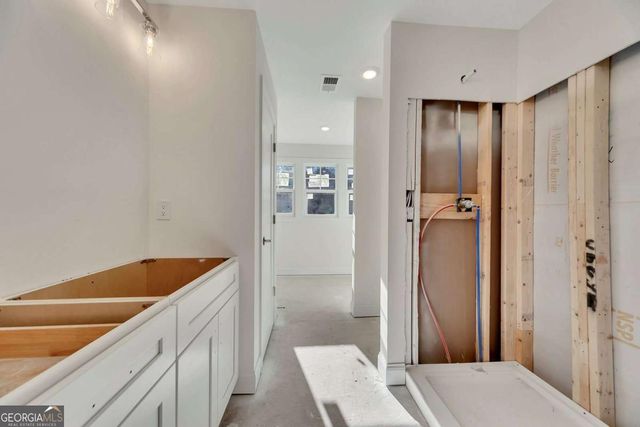 312 Hillcrest Lane, Canton, GA 30115