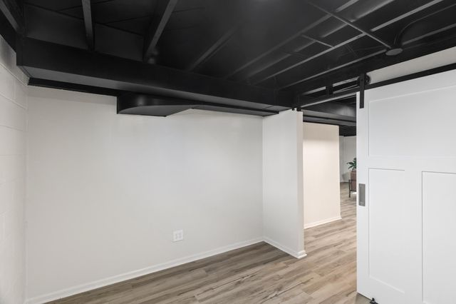 1381 Mechanic Avenue, Saint Paul, MN 55106