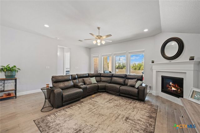 343 Sugarcane, New Braunfels, TX 78132