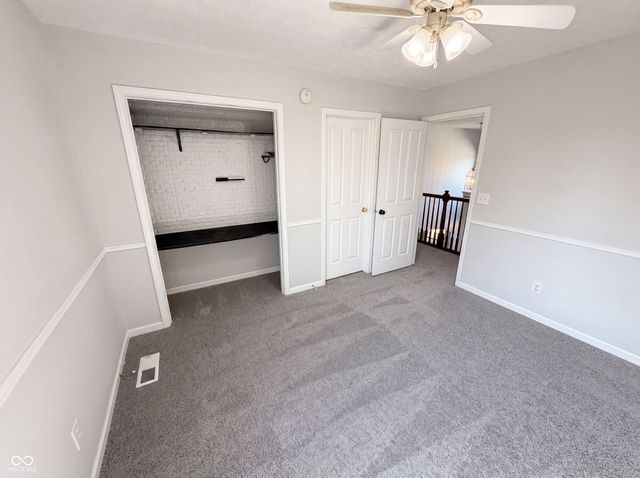 1111 Red Dunes Run, Avon, IN 46123