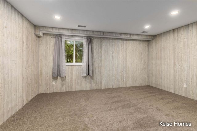 11574 Linda Lane, Gowen, MI 49326