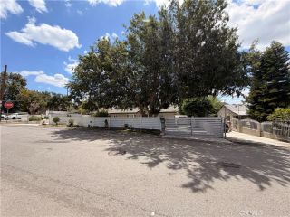 3434 Pontiac, Jurupa Valley, CA 92509