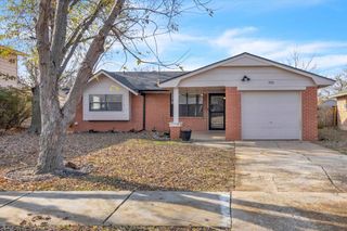 912 NW 15th Street, Moore, OK 73160