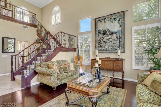 1812 Paseo Overlook Court, Las Vegas, NV 89128