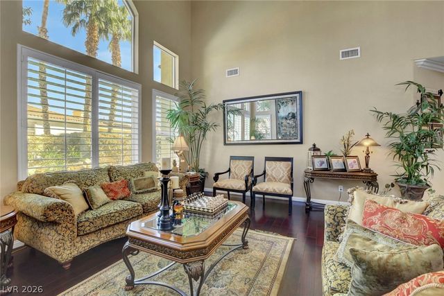 1812 Paseo Overlook Court, Las Vegas, NV 89128