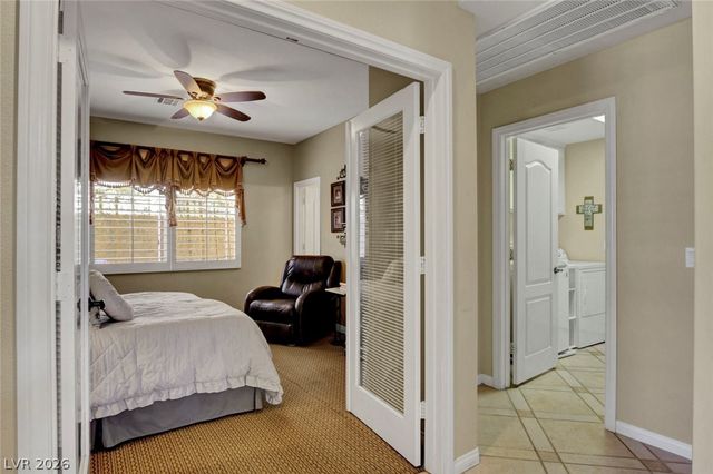 1812 Paseo Overlook Court, Las Vegas, NV 89128