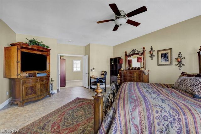 1812 Paseo Overlook Court, Las Vegas, NV 89128