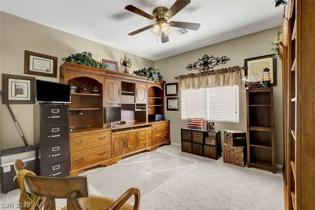 1812 Paseo Overlook Court, Las Vegas, NV 89128