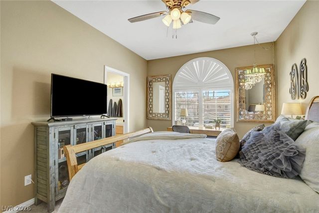 1812 Paseo Overlook Court, Las Vegas, NV 89128