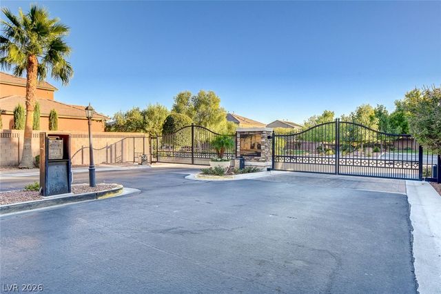 1812 Paseo Overlook Court, Las Vegas, NV 89128