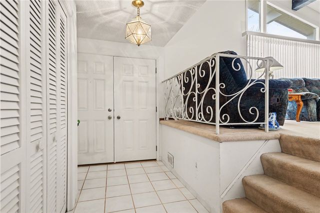 7 Wood Acre Drive, Henrietta, NY 14534