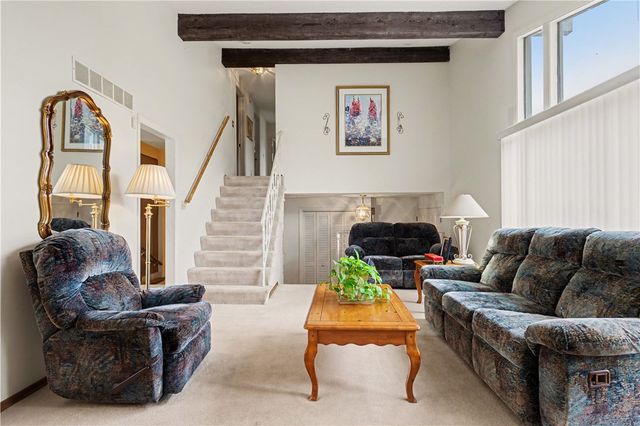 7 Wood Acre Drive, Henrietta, NY 14534