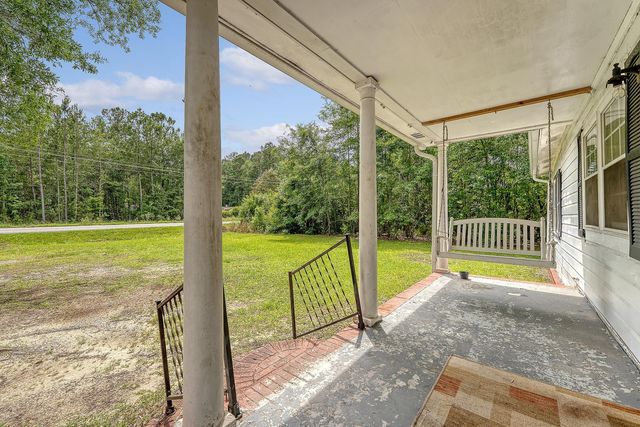 2202 Sc-61, Ridgeville, SC 29472
