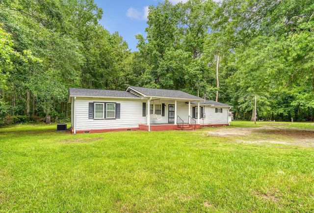 2202 Sc-61, Ridgeville, SC 29472