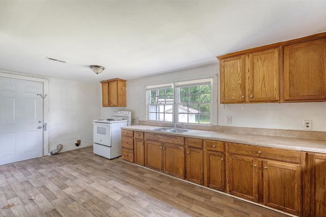 2202 Sc-61, Ridgeville, SC 29472