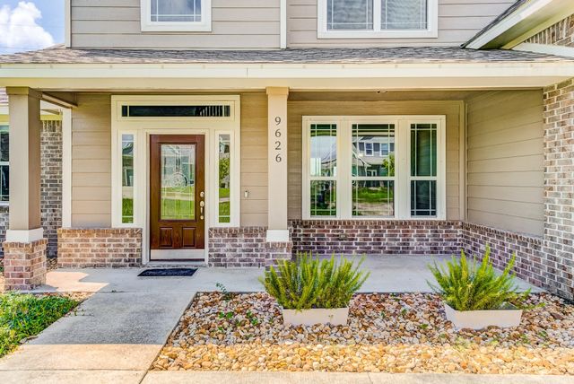 9626 Oaklawn Drive, Baytown, TX 77523