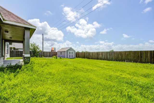 9626 Oaklawn Drive, Baytown, TX 77523