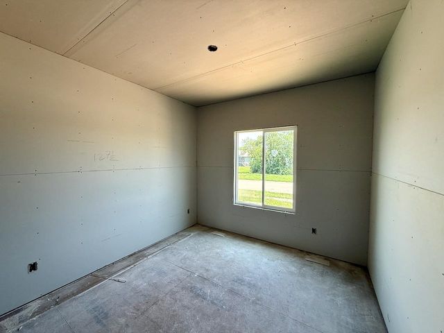 5739 N Edwards St., Wichita, KS 67204