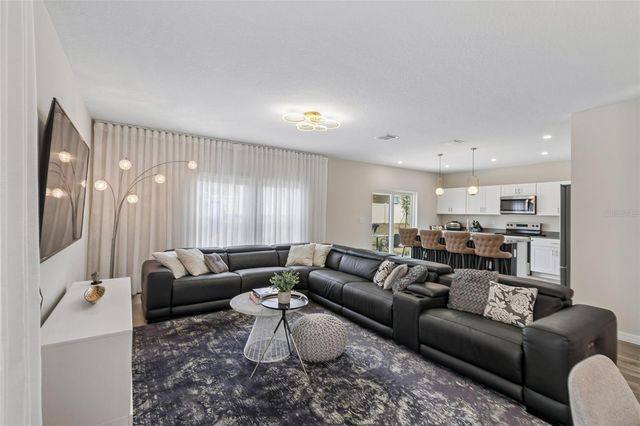 4023 GARDENIA AVENUE, Haines City, FL 33844