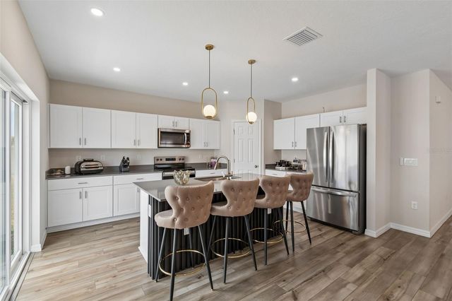 4023 GARDENIA AVENUE, Haines City, FL 33844