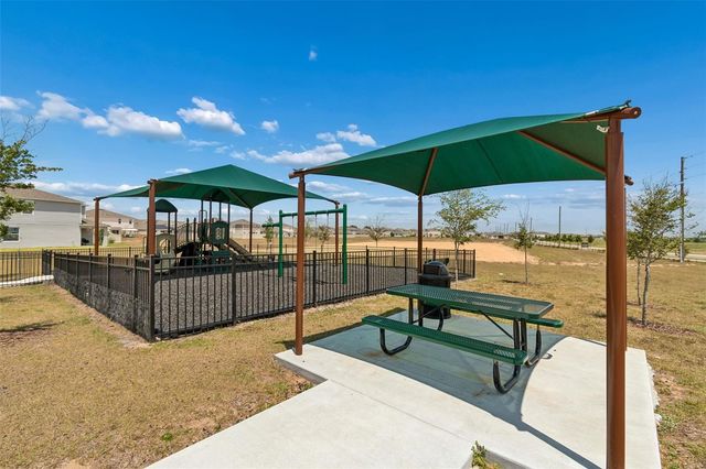 4023 GARDENIA AVENUE, Haines City, FL 33844