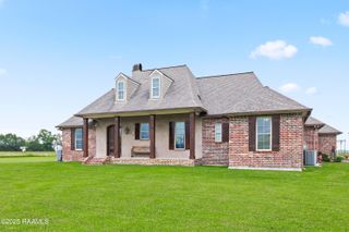 119 Olinger Lane, Rayne, LA 70578