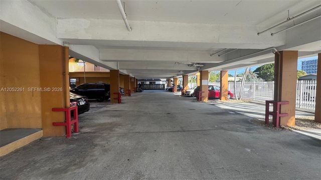 2441 SW 31st Ave 303, Miami, FL 33145