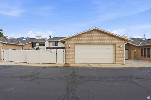 5558 S 1025 E, South Ogden, UT 84405