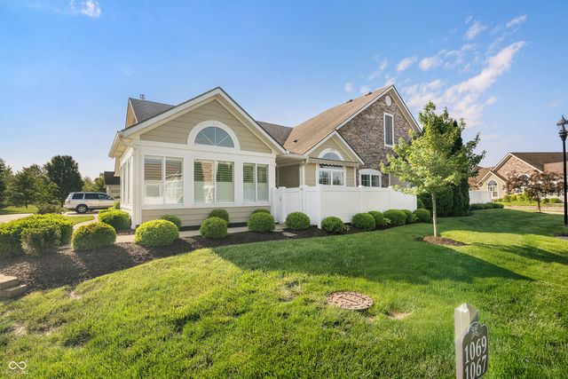 1067 Distinctive Way, Greenfield, IN 46140