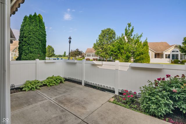 1067 Distinctive Way, Greenfield, IN 46140